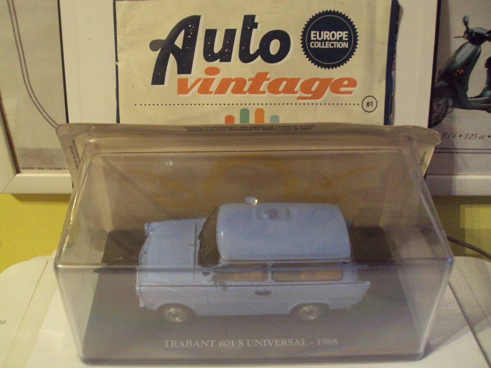 Trabant 601-S Universal 1988 scala 1/24 - Immagine 1 di 4