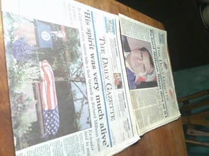 Nixon Dies April 28th 1994 The Daily gazette Schenectady NY Also Nixon Wins - Picture 1 of 9