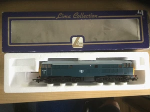 LIMA 204172 CLASS 31 as 31 019 in BR blue with grey roof - new. OO gauge - Picture 1 of 1