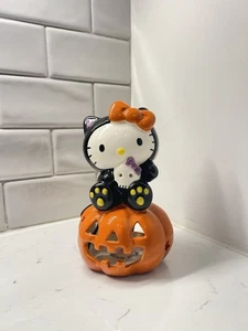 NWT Sanrio Hello Kitty Halloween Pumpkin Skull Tea Light - Blue Sky Clayworks - Foto 1 di 9