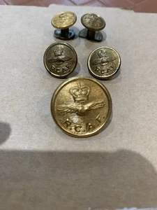 WW2 Royal Canadian Air Force Officers Gilt Button Set of Five Great Condition - Picture 1 of 1