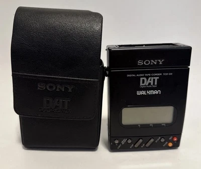 SONY DAT Digital Audio Tape-Corder Walkman TCD-D3 w/ CASE - UNTESTED AS IS - Image 1 of 4