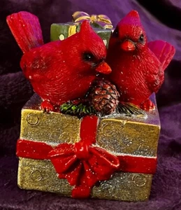 Vintage Weihnachtskardinäle roter Vogel Deko Skulpturen Figur Geschenke - Bild 1 von 6