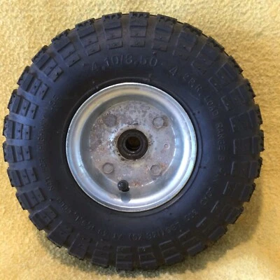"4,10/3,50-4 - Llanta de 5"" con tubo para carro de césped neumático de 10"" eje de 5/8""" Foto 1 de 4
