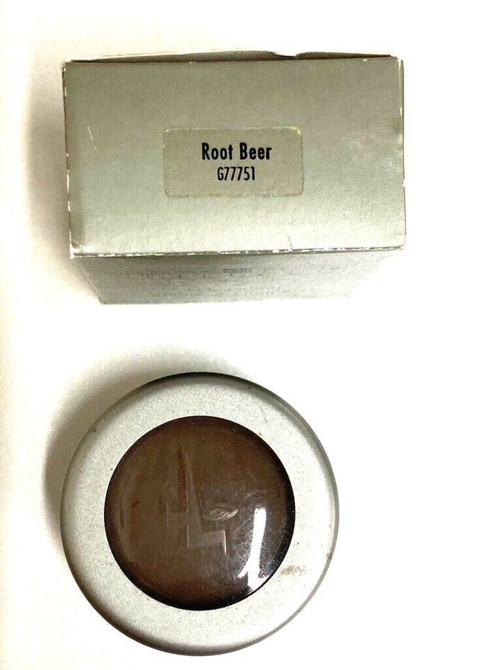 Sebastian Trucco Eye Shadow ❤️❤️❤️Color ROOT BEER.      ❤️❤️ ❤️   ❤️❤️❤️.     ❤️ - Image 1 of 3