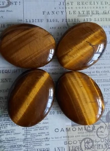 Tiger's eye Pocket stone 45mm - Picture 1 of 4