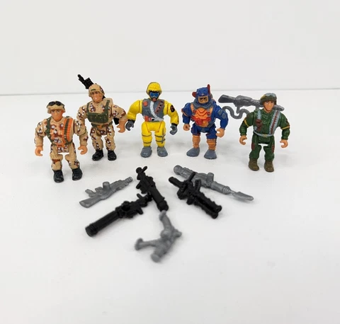 Vintage Muscle Men Military Figures Action Figure Lot Of 5 2" With Weapons Cover