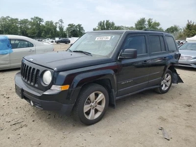 Manija de puerta trasera vertical estilo clásico para filtro de aire compatible con 11-17 COMPASS 2326621 Foto 1 de 4