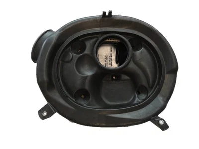 Boîte à filtre à air Mercedes W124 4Matic A0130947202 - Image 1 of 4