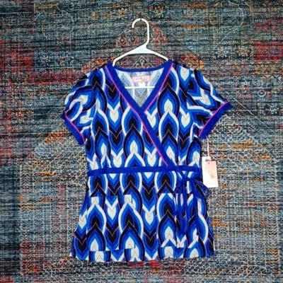 Kathy Peterson koi womens colorful Kathryn Dove geometric vneck scrub top XS NWT - Image 1 of 4