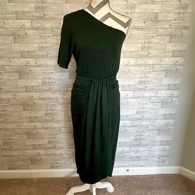 Vestido verde asimétrico de un hombro de moda fruncido talla-pequeño ceñido al cuerpo Foto 1 de 4