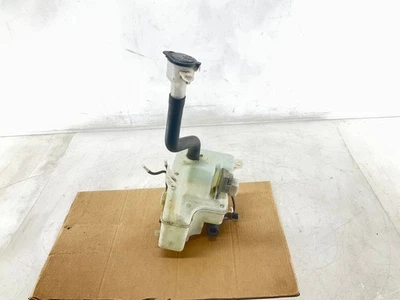 06-08 Lexus RX400h Depósito de líquido para lavadora de parabrisas y bomba con lavadora de faros Foto 1 de 4