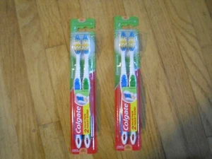 New ! 2 X 2 counts Colgate Toothbrush Soft Brush Full Head Classic Clean - Picture 1 of 1