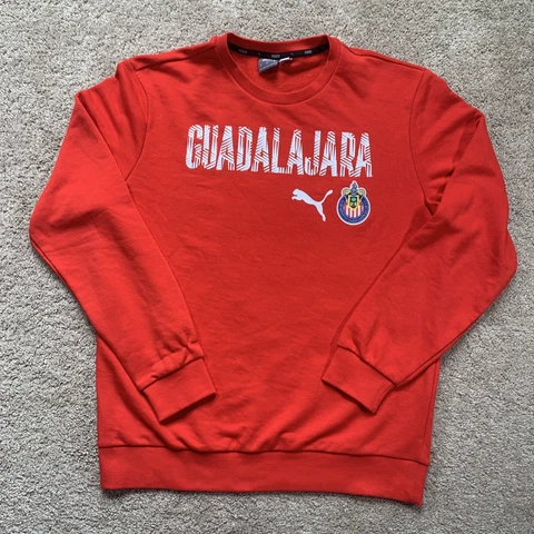 Chivas Guadalajara Mens MEDIUM PUMA Soccer Futbol Long Sleeve Sweater Cover