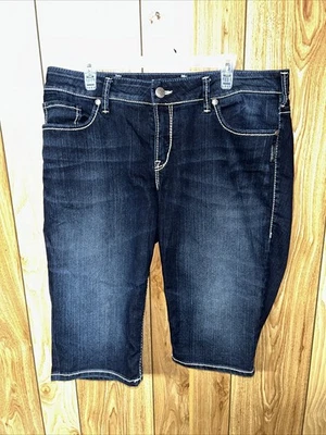 Pantalones cortos de mezclilla plateados Suki para mujer talla 18 bermudas lavado oscuro Foto 1 de 4