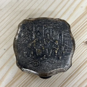 VTG DENMARK SILVER PLATED REPOUSSE DANISH SNUFF BOX SCANDINAVIAN DECORATIVE ARTS - Picture 1 of 15