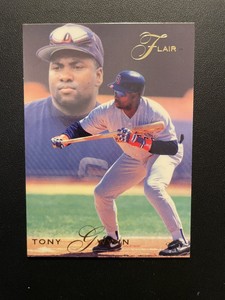 1993 Flair Baseball Card Tony Gwynn #133 San Diego Padres HOF