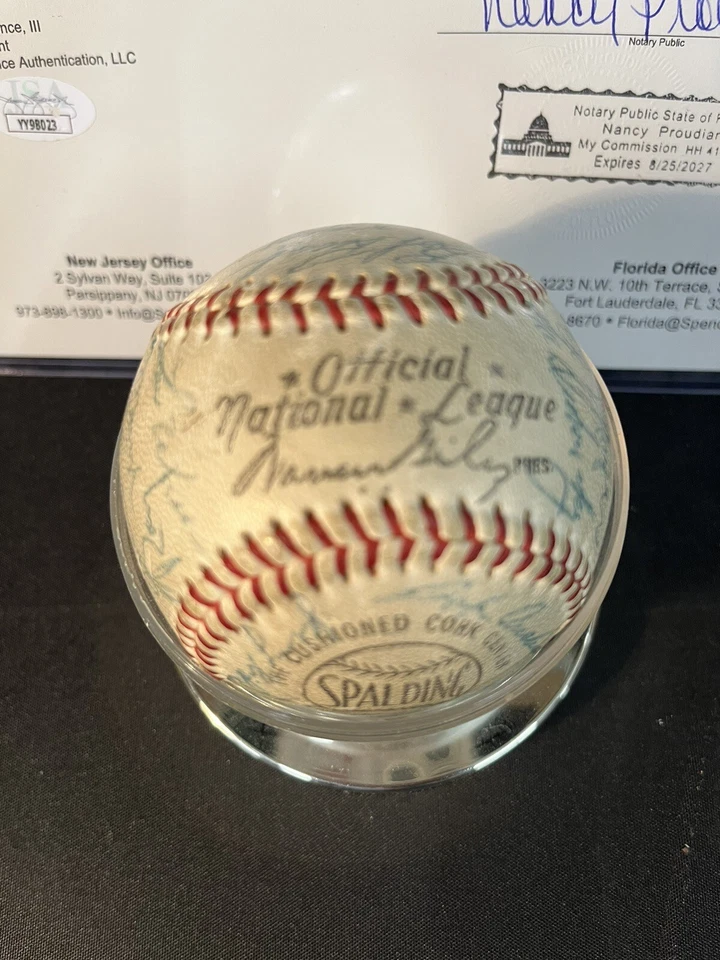 1957 CHICAGO CUBS TEAM SIGNED ONL BASEBALL 34 AUTOS ERNIE BANKS AND MORE JSA LOA - Image 1 of 4