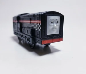 Motorisierter Trackmaster Thomas & seine Freunde Zug Panzer sprechender Diesel - funktioniert, Rennen - Bild 1 von 8