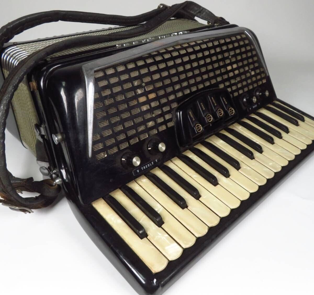 Excelsior Piano Accordions for sale | eBay Excelsior Piano Accordions for sale | eBay