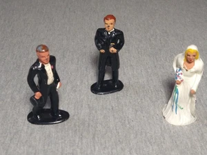 Figurine matrimonio Barclay - sposa, sposo e ministro ~ TS - Foto 1 di 3