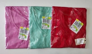 Lot of 3 St. John's Bay SS V-Neck T-Shirts Red Green Pink Womens Plus Size 2X - Picture 1 of 7