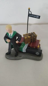 DEPARTMENT 56 HARRY POTTER DRACO WAITS AT PLATFORM 9 3/4! RARE! NEW W/OUT BOX - Picture 1 of 7