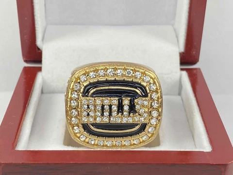 Chicago Bulls Championship Ring - 1992 Finals Ring - Michael Jordan - Box Cover