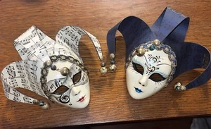 6" Hand Painted in Italy Mask Signed Ginoe Gians Wall Art - Picture 1 of 8