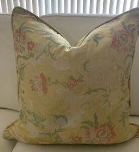 PILLOWS SILK -SCALAMANDRE “1 Of A KIND”LV LAMPAS - Pale Yellow / Pink 20x20 -4