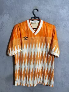 Umbro maglia vintage calcio calcio maglia arancione anni 80 90 uomo taglia L - Foto 1 di 6