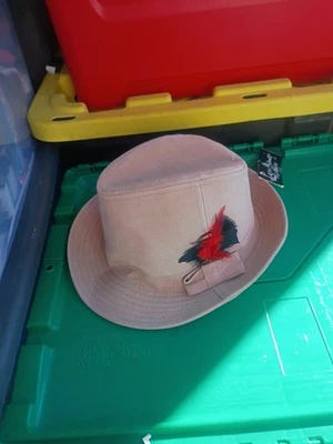 sombrero peter grimm Foto 1 de 4