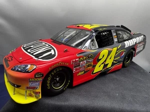 ACTION JEFF GORDON #24 DUPONT 2009 IMPALA SS NASCAR 1:24 Missing Rear Spoiler - Picture 1 of 20