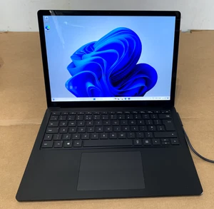 Microsoft Surface Laptop 4 with Intel Core i7 11th Gen, 16GB 512 SSD, Win 11 Pro - Afbeelding 1 van 12