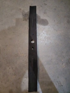 21" RYOBI AC04025 Lawn Mower Replacement Blade 40V - Picture 1 of 5