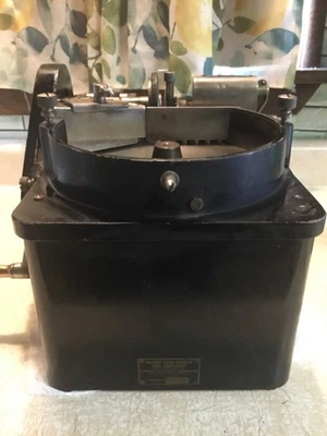 Antique Brandt Coin Counter Packager TESTED WORKS Watertown Wisconsin RARE video - Image 1 of 4