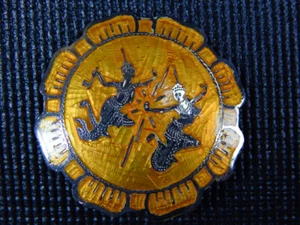 Broche/broche vintage amarillo Nielloware usado plateado siam marcado redondo - Imagen 1 de 2