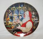 Old Vintage 1996 Avon Christmas Plate W 22K Gold Trim Santa's Loving Touch