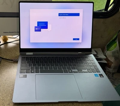 Samsung Galaxy Book4 Pro 360 16" AMOLED Táctil Ultra 7 155H 16GB 1TB W11H 2 en 1 Foto 1 de 4