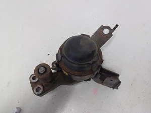 TOYOTA Yaris Hybrid 2012-2014 Engine Mount Right Side - Picture 1 of 8