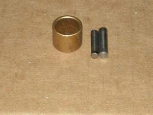 BMW DISTRIBUTOR BUSHING W/ PINS FOR 6 & 4 CYLINDER MODELS - Picture 1 of 1