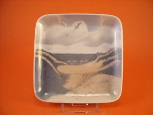 BING&GRONDAHL Ashtrays/ Trays/ Saucer 'Himmelbjerget' - Picture 1 of 2