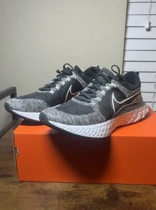 Size 12 - Nike React Infinity Run Flyknit 2 White Black - Picture 1 of 8