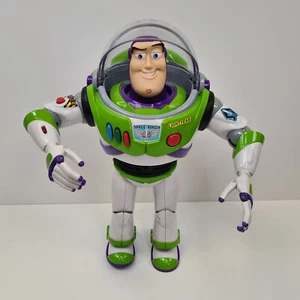 Buzz Lightyear Space Ranger Thinkway Toys 64101 Lights & Talks - Picture 1 of 13