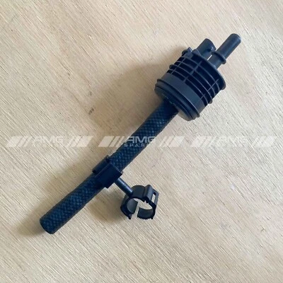 genuine mercedes OEM vacuum valve vapor purge solenoid with clip A0014764432 - image 1 of 4