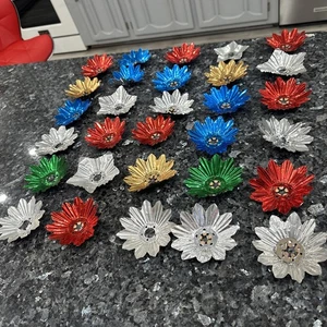 30 Vintage Christmas Tree Light Bulb Reflectors Aluminum Foil Stars Flowers A - Picture 1 of 7