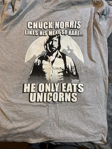 Chuck Norris Likes His Meat Rare Gildan Unicorn Unisex Gray XL Graphic T-shirt - Picture 1 of 2