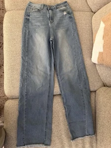 Blaue Damenjeans rau geschnittener Saum unten Knöchel Größe Small brandneu - Bild 1 von 2