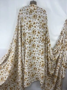 Sale Soft Woven L/Weight Viscose Brown Roses Print Dress/Craft Fabric*FREE P&P* - Picture 1 of 9