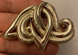 Spilla Gerry's tono oro - Foto 1 di 6